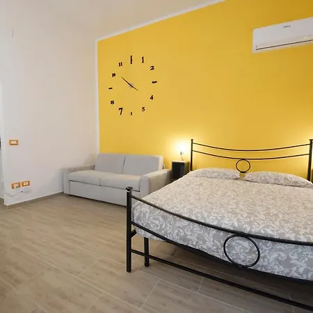 Fiorino House *